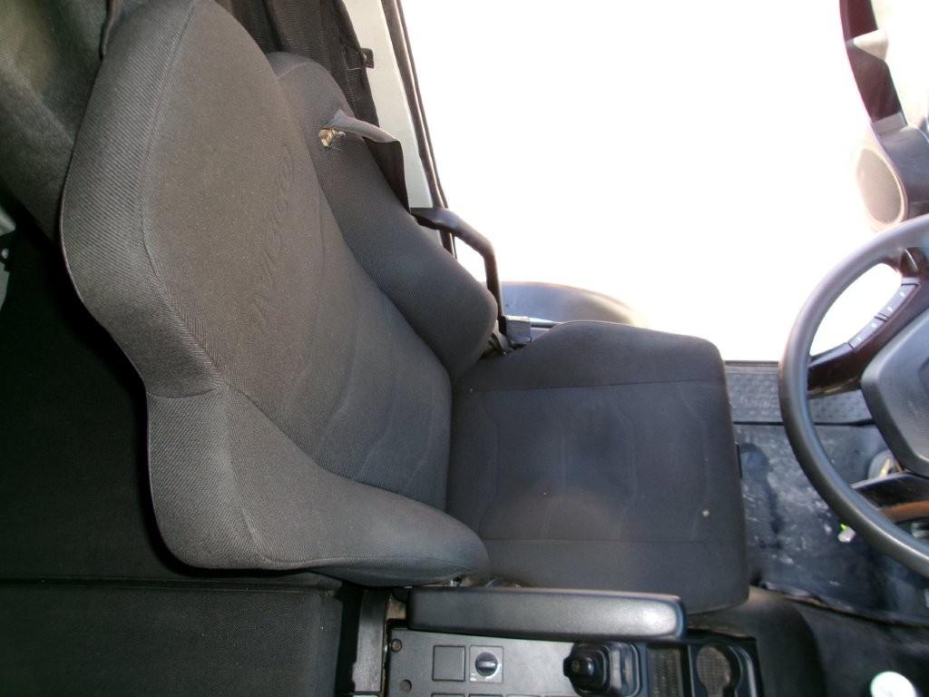 IVECO EuroCargo 120E - 20