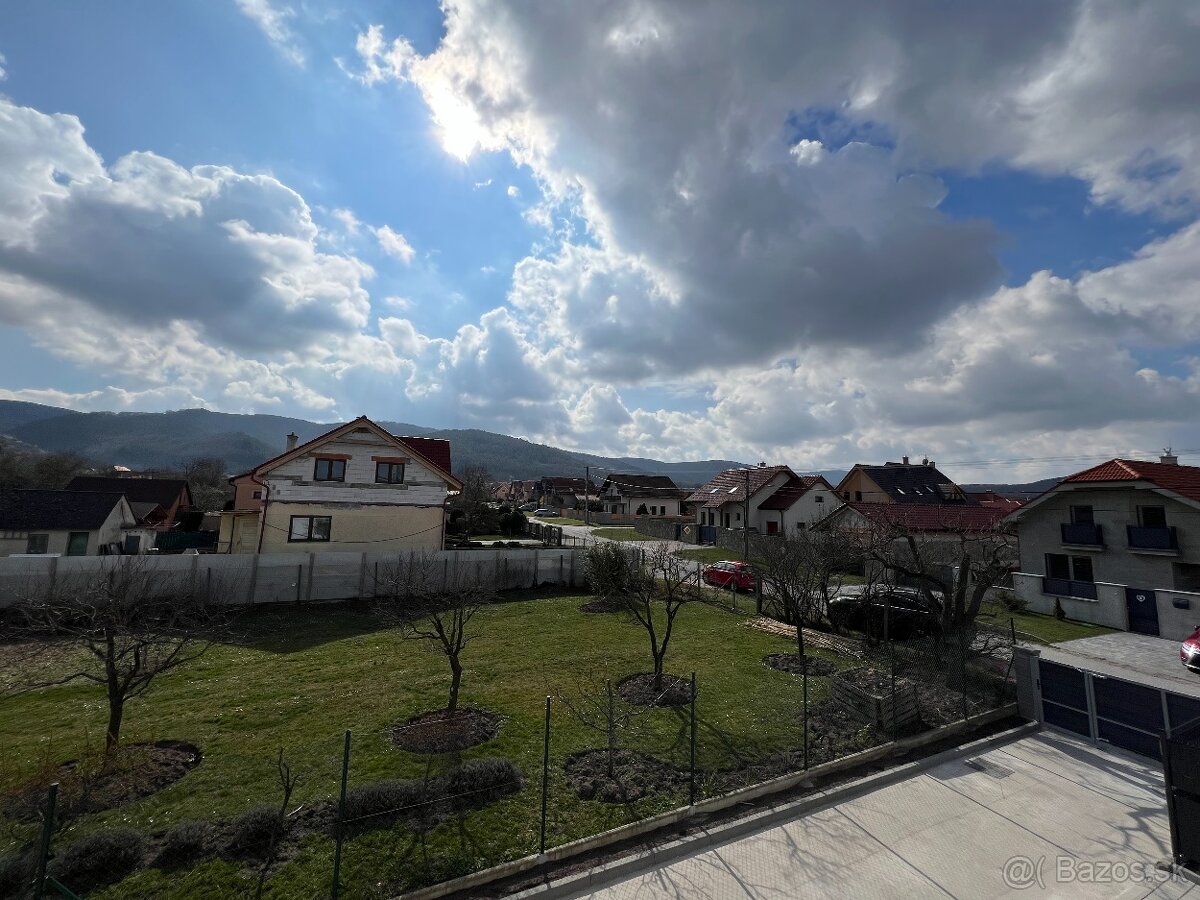 Novostavba Rodinný dom v Štandarde v obci Plavecký Mikuláš - 20