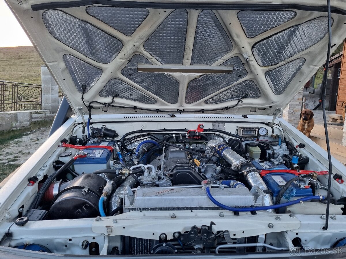 Toyota land cruiser lj73 - 20