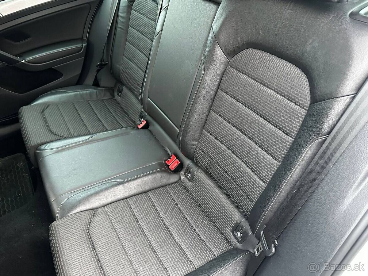 Volkswagen Golf 1.6 TDI DSG - 20