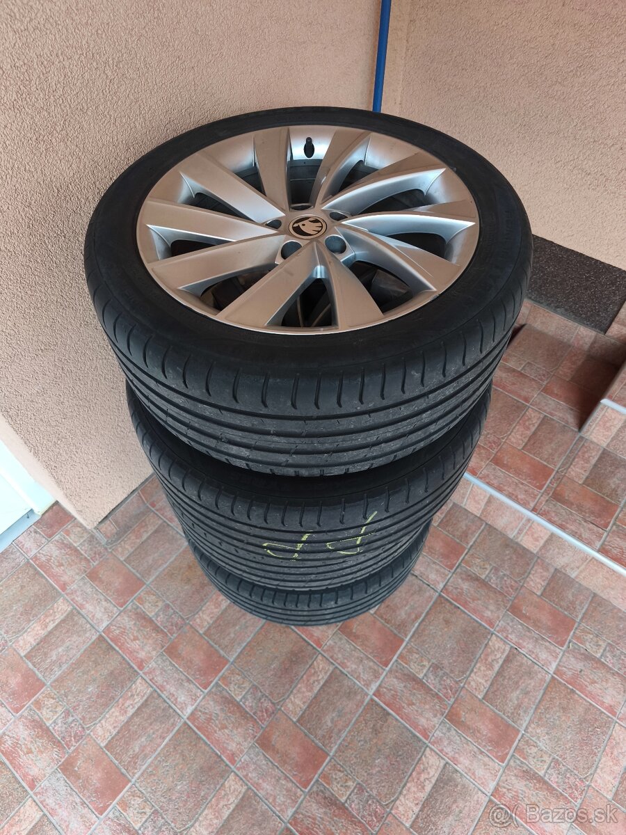 Škoda Superb 2.0 TDI Style DSG - 20