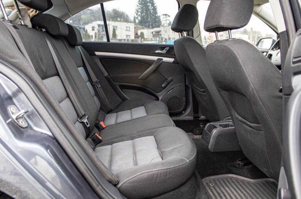 Škoda Octavia 2 z roku 2007 - 20