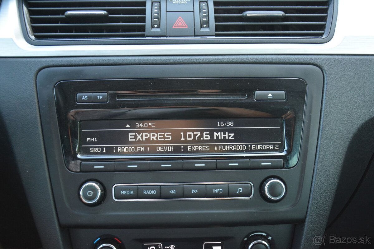 Škoda Rapid Spaceback 1.60 TDi DSG, SR voz, Po rozvodoch - 20