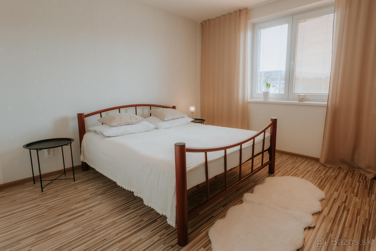 Na predaj rodinný dom v obci Zbyňov - 20