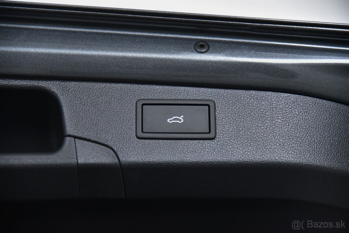 Superb Combi 2.0 TDI Laurin&Klement DSG, FullLED, Panorama - 20