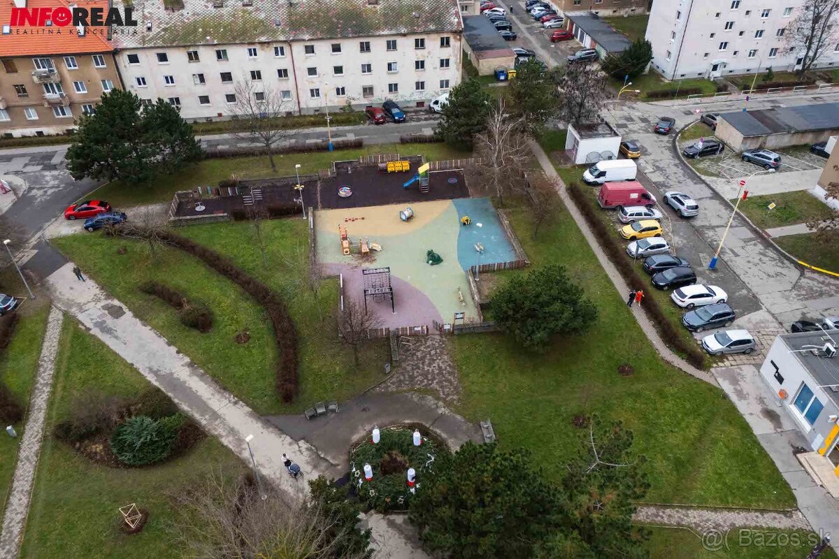 2 izbový byt 51 m2 + loggia, Južná tr.(pri Auparku) - 20