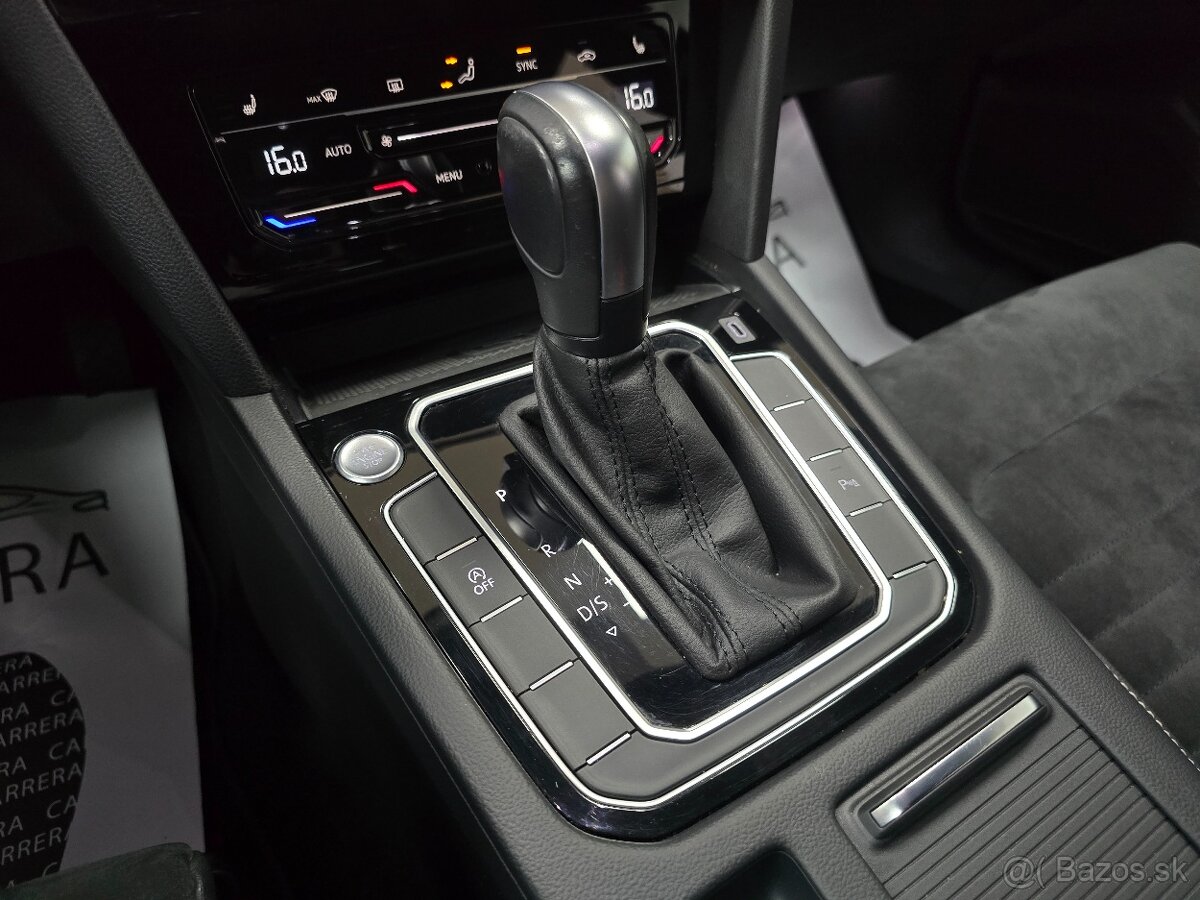 Volkswagen Passat Variant 2.0TDi R-LINE DSG - 20