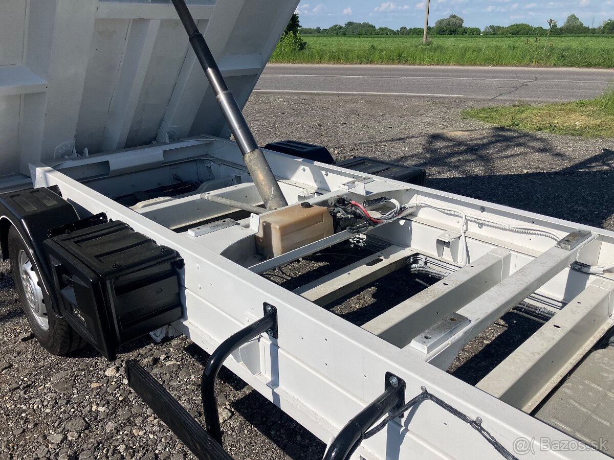 Peugeot Boxer 2.0 BlueHDi VYKLAPAC - 20