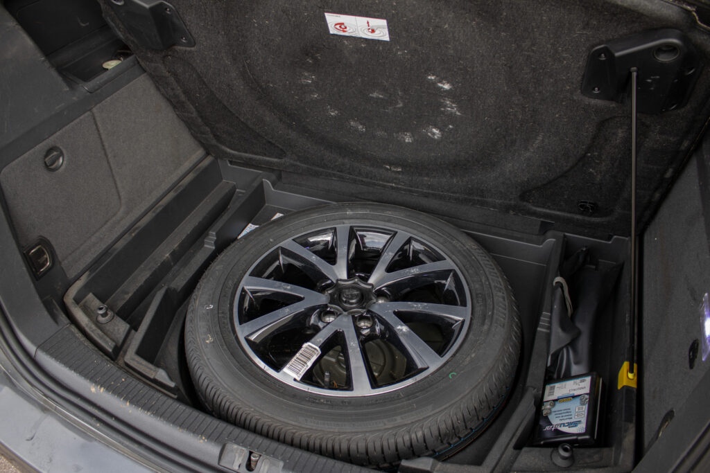 Volkswagen Touran - 20