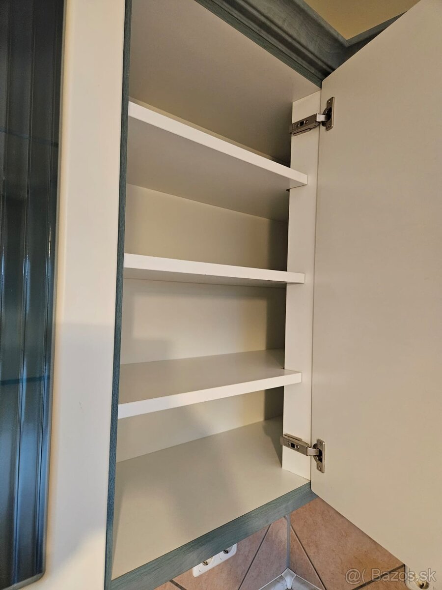 Masívna kuchynská linka z Nemecka so spotrebičmi - 20