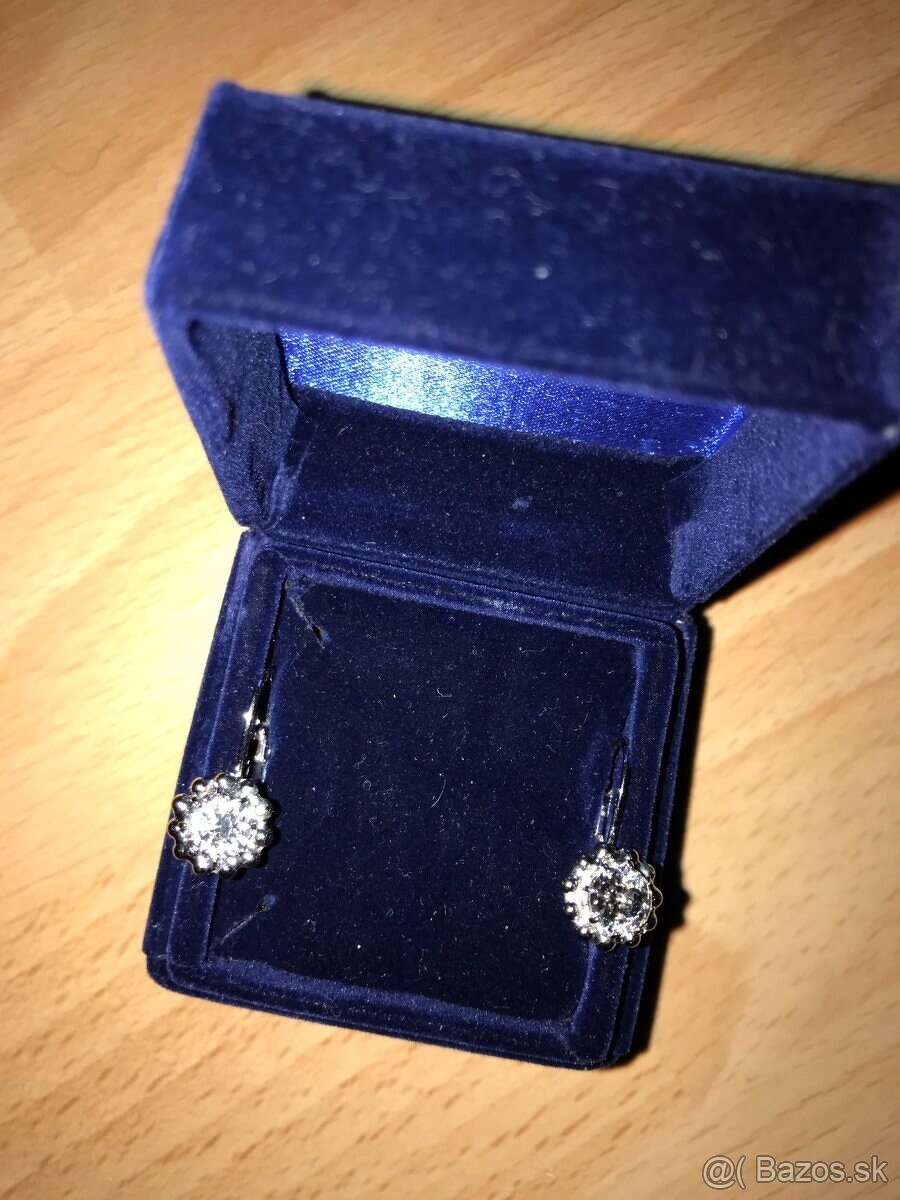 NÁUŠNICE, NÁRAMKY a NÁHRDELNÍKY - 20