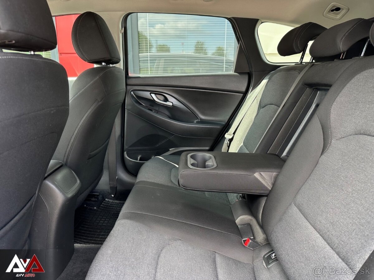 Hyundai i30 CW 1.5 T-GDi mHEV iMT Family, 130 540km, SR - 20