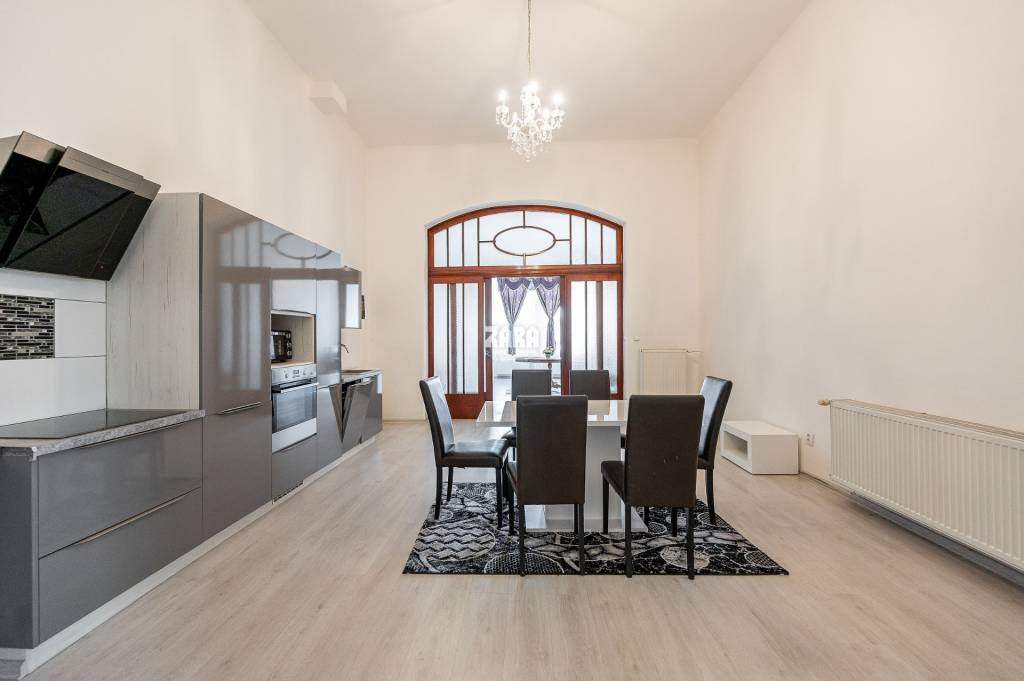 Štúrová - Košice -JUH,lukratívny 3 izbový byt 93 m2.Centrum - 20