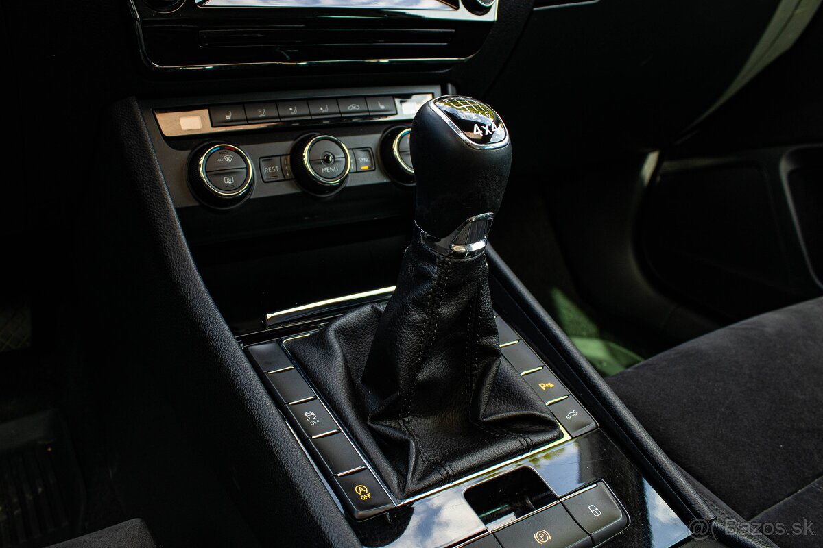 Škoda Superb 2.0 TDI 4x4 Style EU6, nová spojka + rozvody - 20