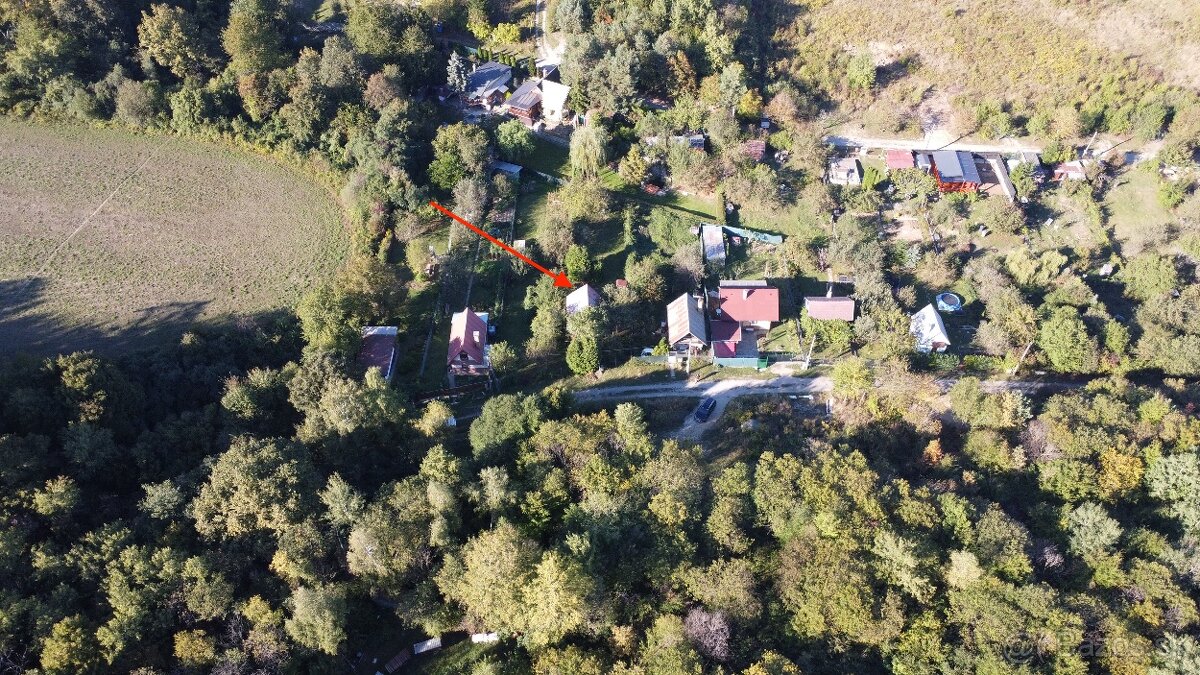 Murovaná chatka so záhradou, Čičky - 20