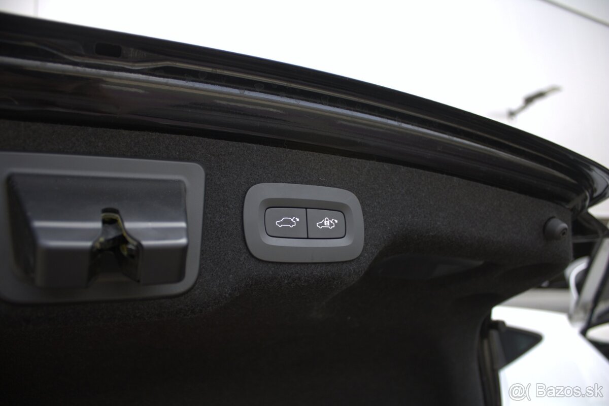 Volvo S90 D4, R-design, 140kw, AWD, AT8 - 20