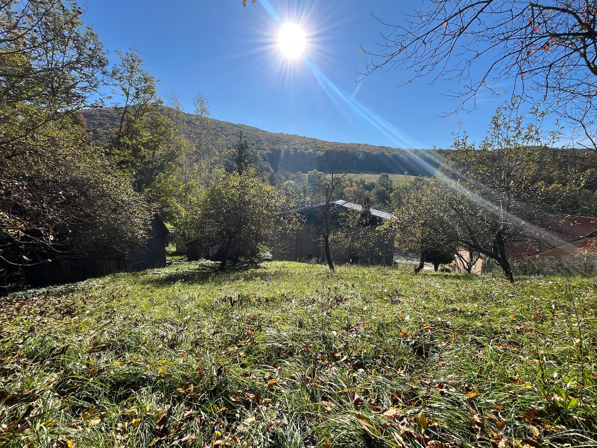 Veľký RD 7+1 s 1784 m2 pozemkom v Prašníku pri Piešťanoch - 20