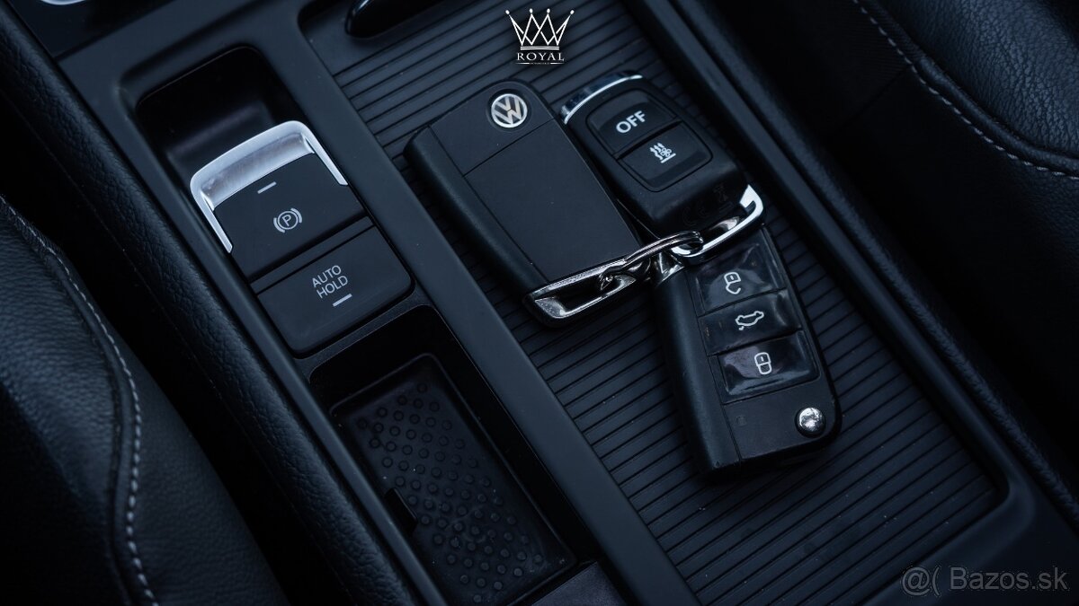 Volkswagen Golf Variant 2.0 TDI Highline Webasto DSG - 20