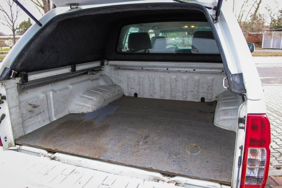 Nissan Navara DoubleCab 2.5D XE - 20