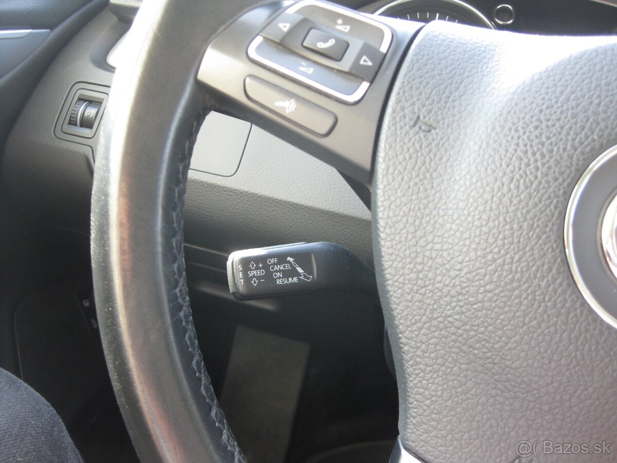 Predám VW Passat CC Highline 2.0TDI 135kW A6 - 20