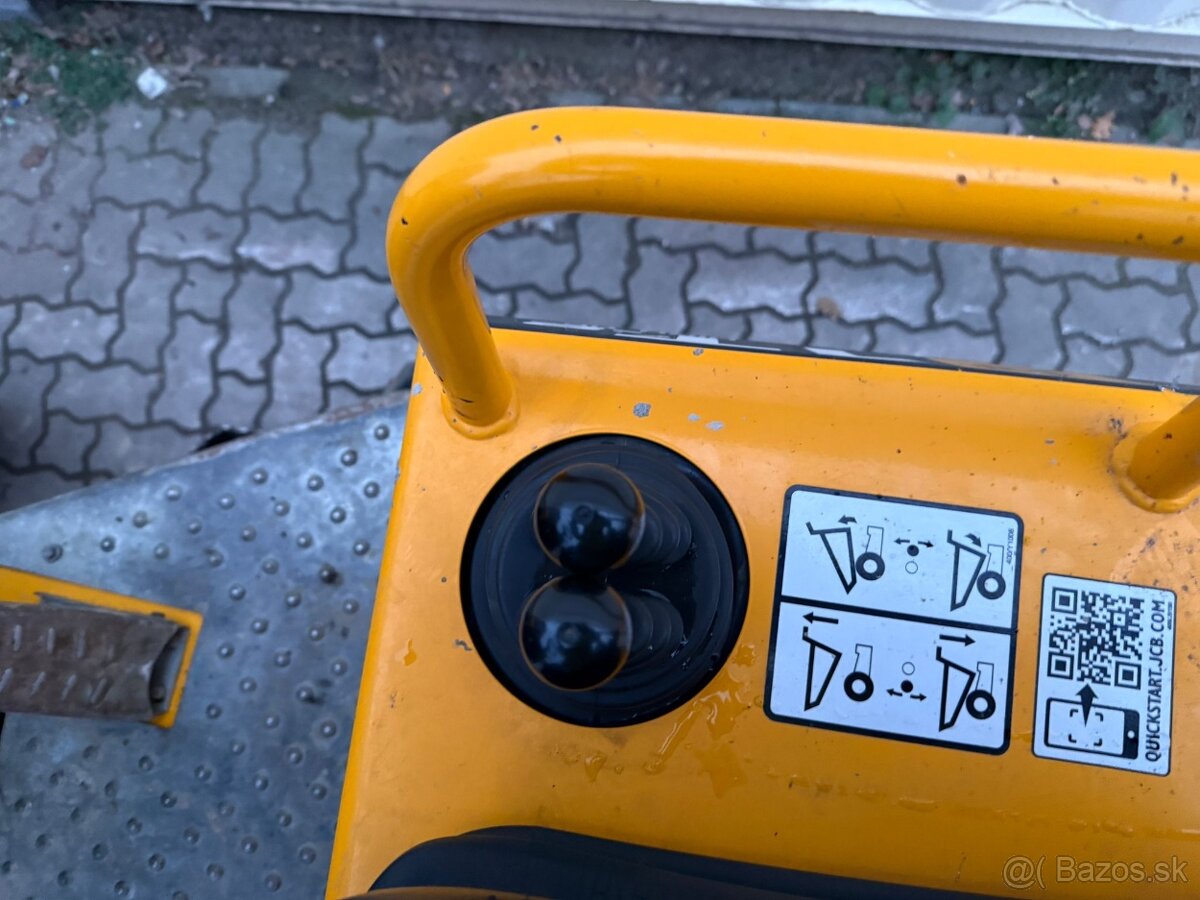 Kolový dumper JCB 1T - 2S5 - 20