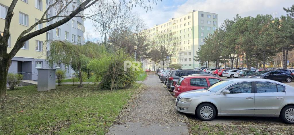 MODERNÝ 3i BYT, REKONŠTRUKCIA,LOGGIA,KLÍMA, Ševčenková ulica - 20