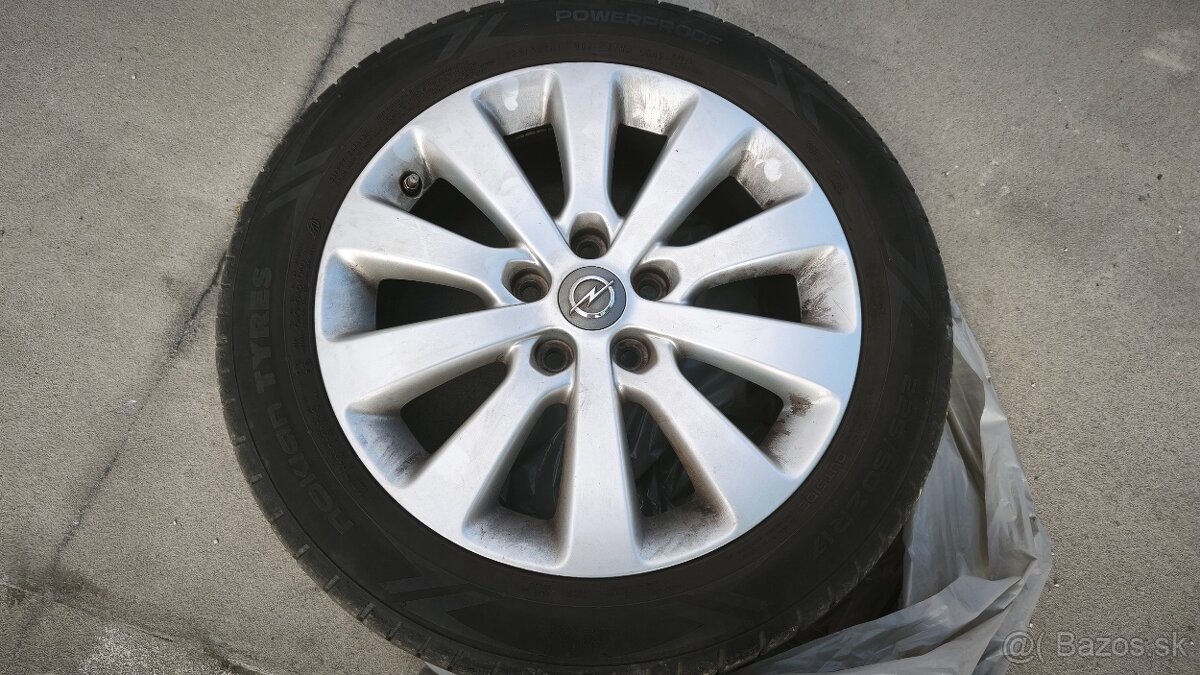 Opel Zafira Tourer Benzín LPG - 20