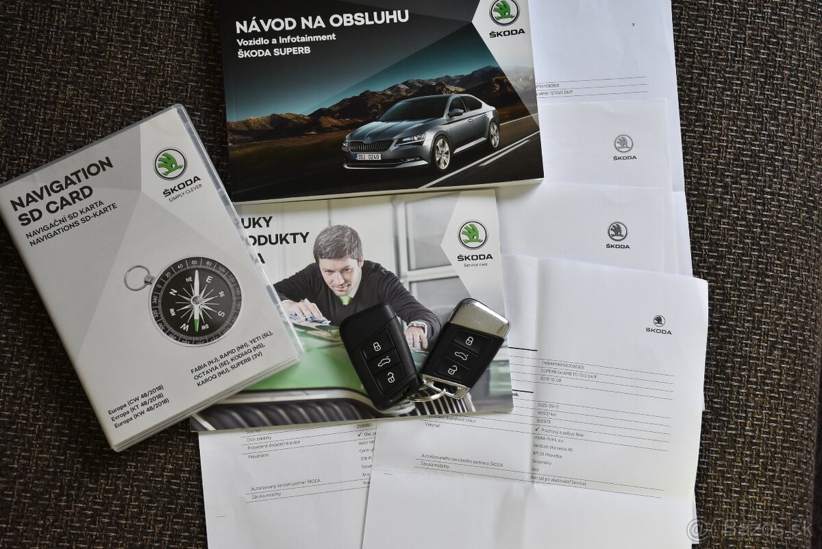 Škoda Superb 2.0 TDI DSG NAVI_KAMERA_VYHREVY SR 2019 DPH - 20
