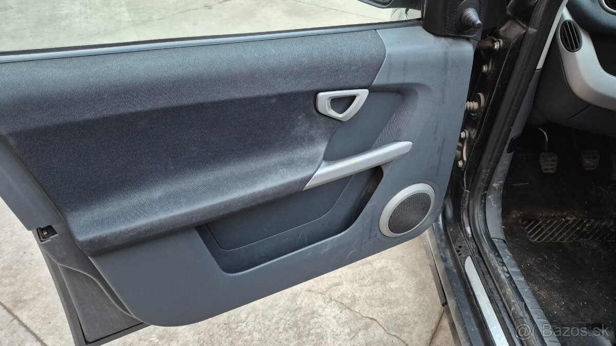 Smart ForFour 1,3i 70kw kód motora: 135930 - 20