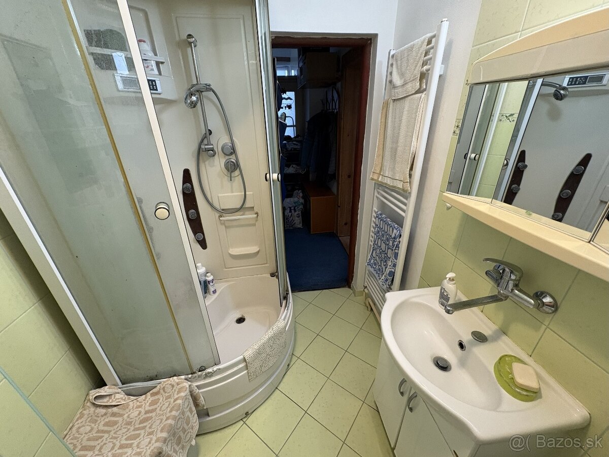 🏡 Rodinný dom v Podlaviciach – bývanie aj podnikanie - 20