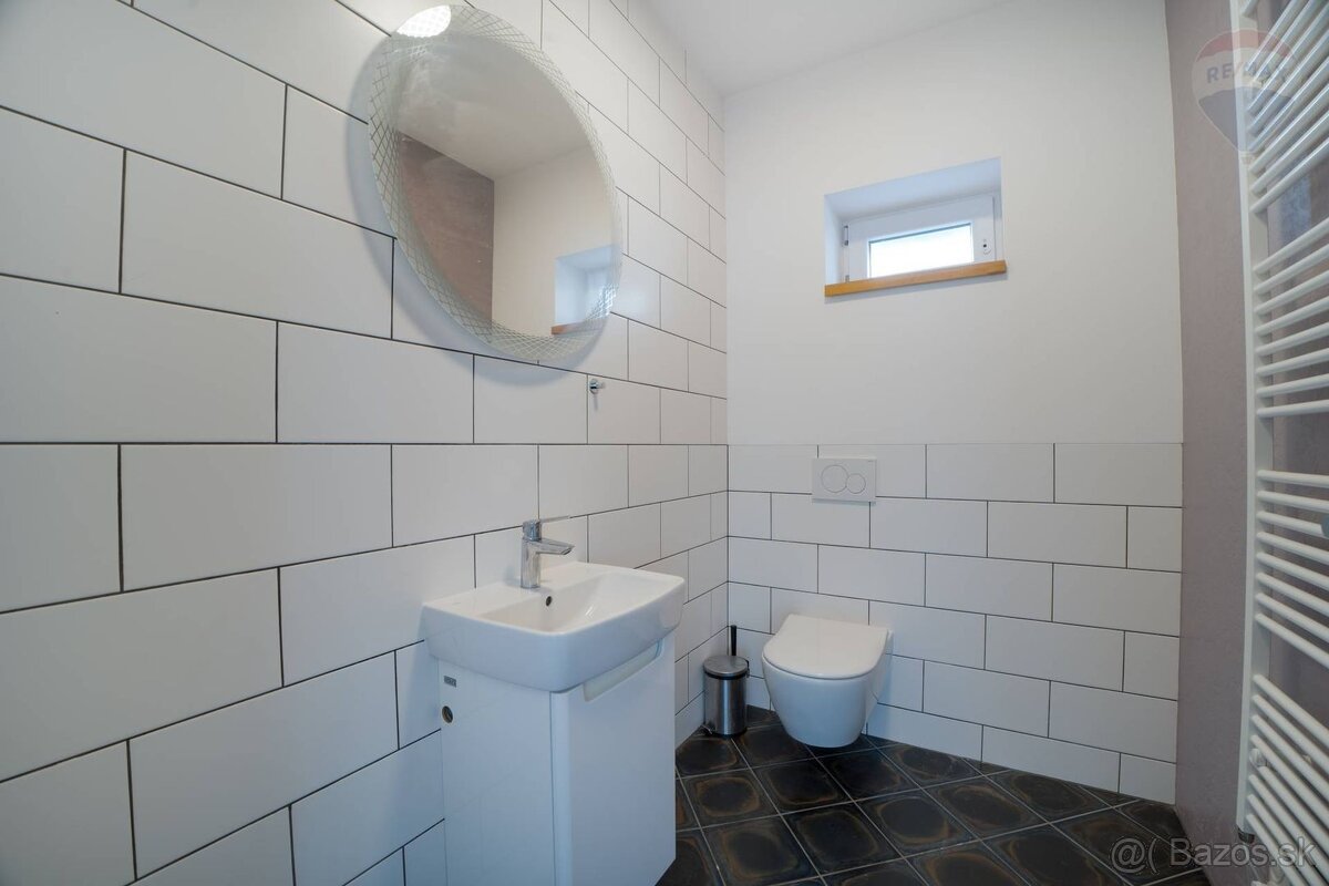 Zrekonštruovaný 5 izbový Rodinný dom s garážou a záhradou - 20