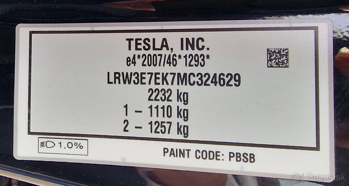 TESLA 3 LONG RANGE DUAL MOTOR AWD / REZERVOVANÉ - 20