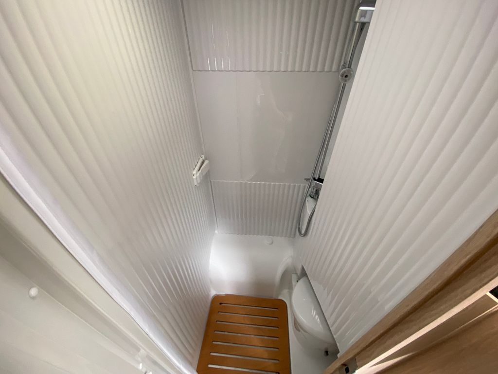 Sunlight.019,150ps,T67,2x klima,tempo,solar,5osob,alu,pekny - 20