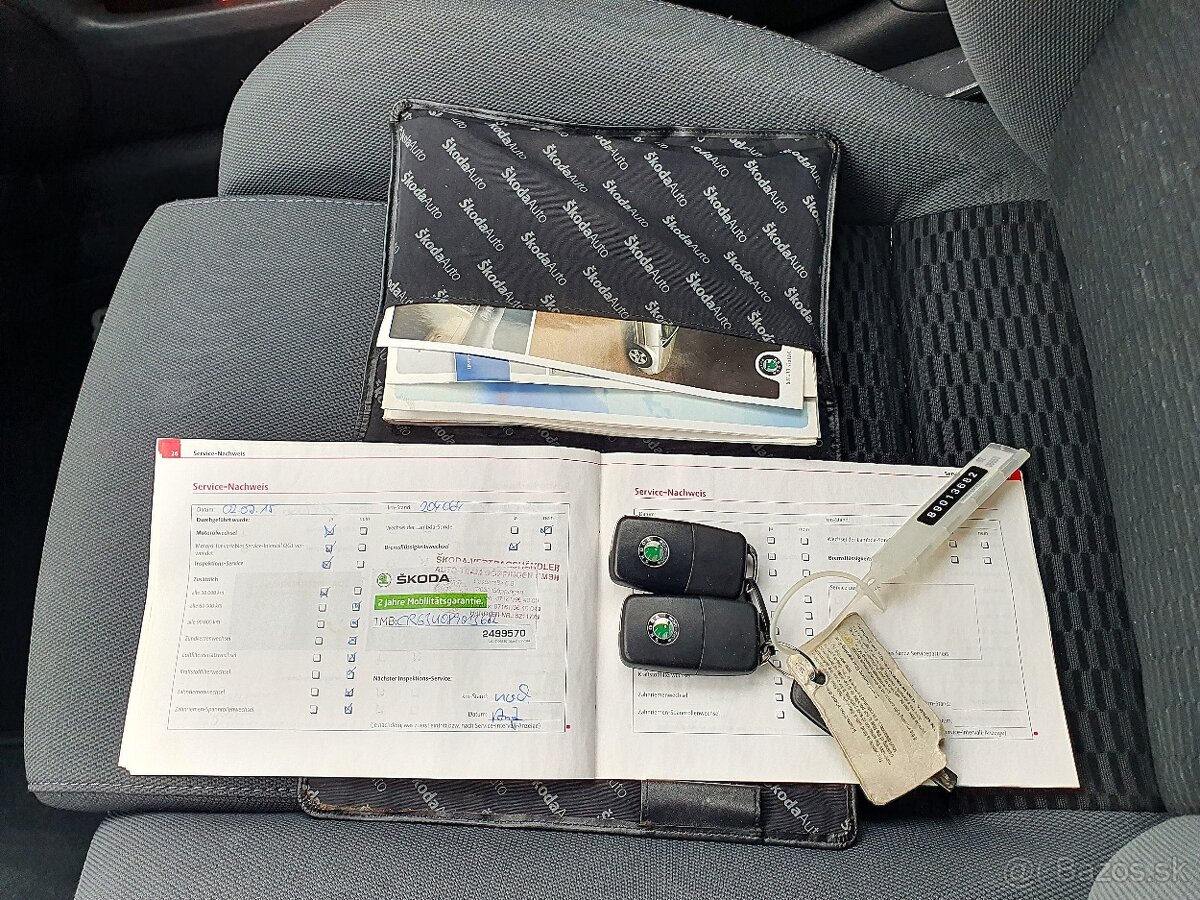 Škoda Superb 2.0 TDI Comfort DPF 6M - 20