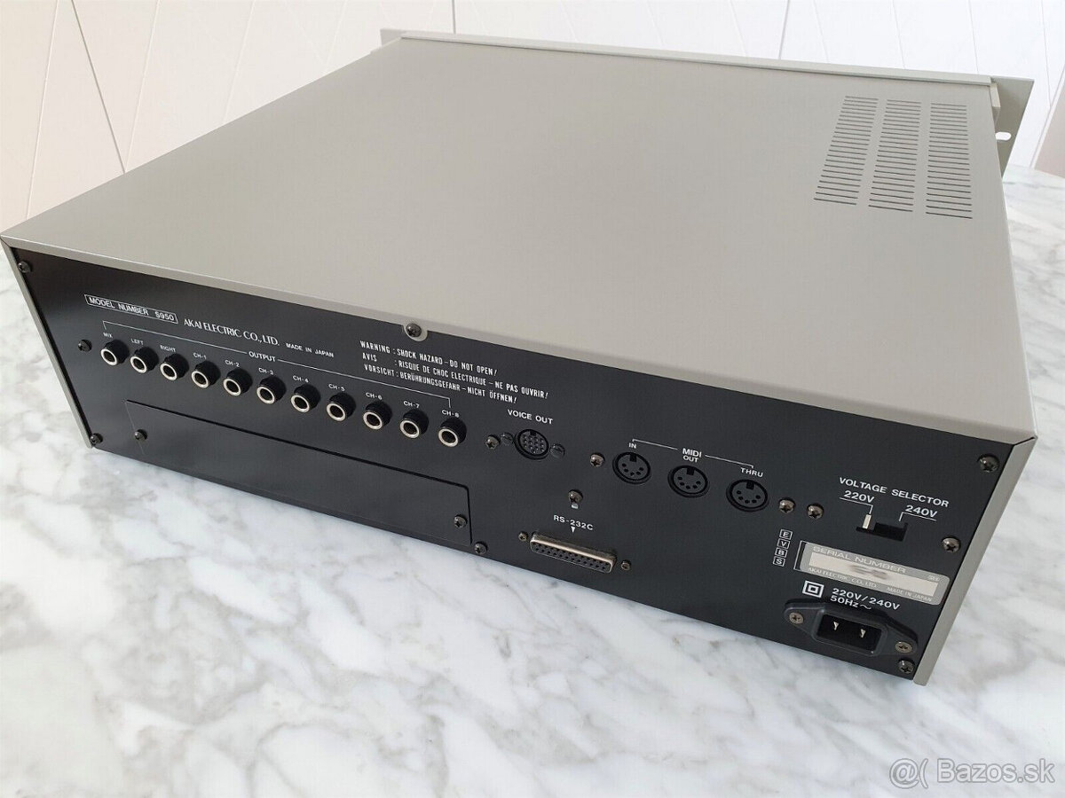 Sampler Akai S950 v perfektnom stave. - 20