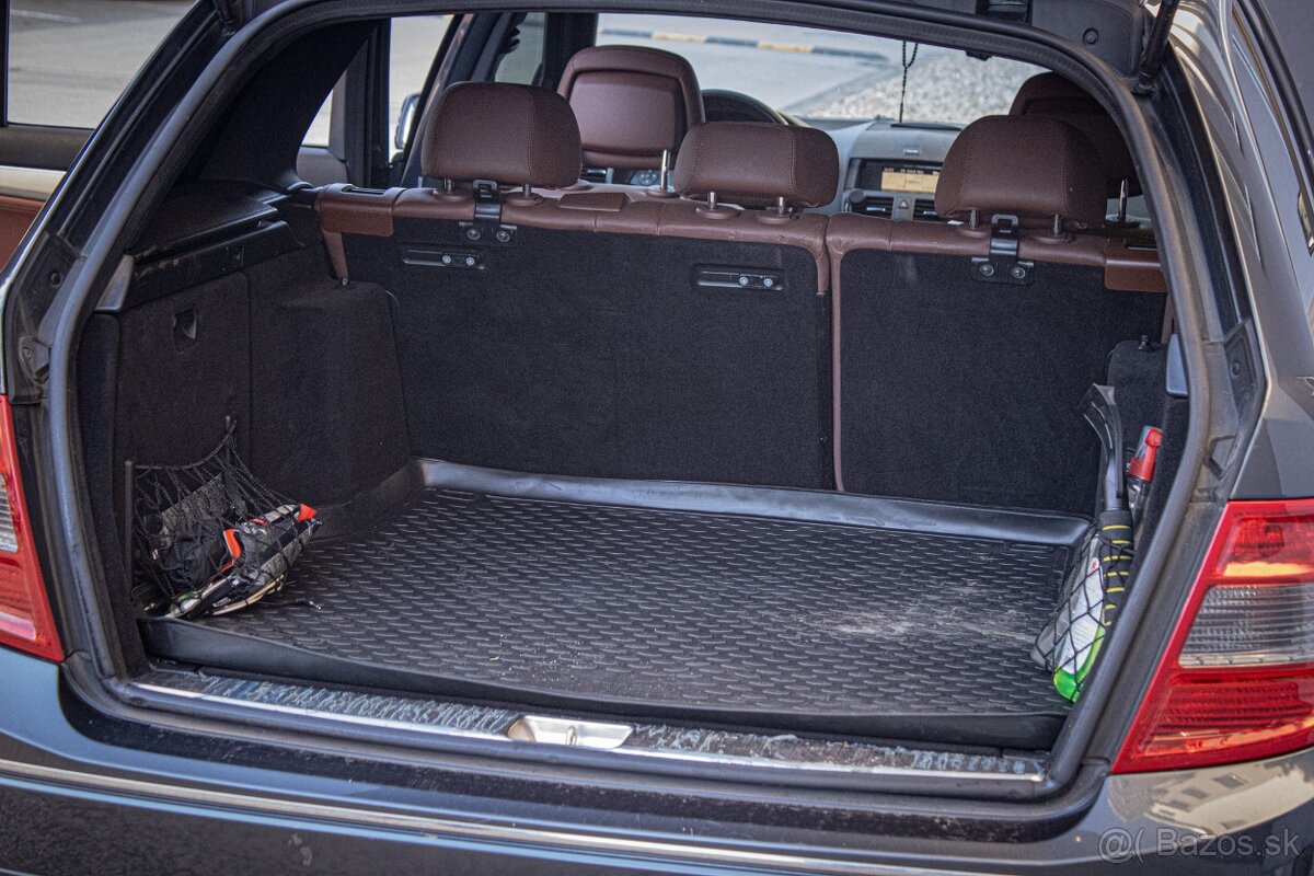 Mercedes-Benz C trieda Kombi 220 CDI Elegance 120kW - 20