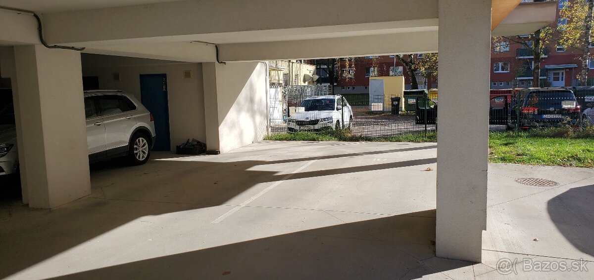 Prenájom 3 - izbový byt na Vlčincoch, Nitrianska - 20