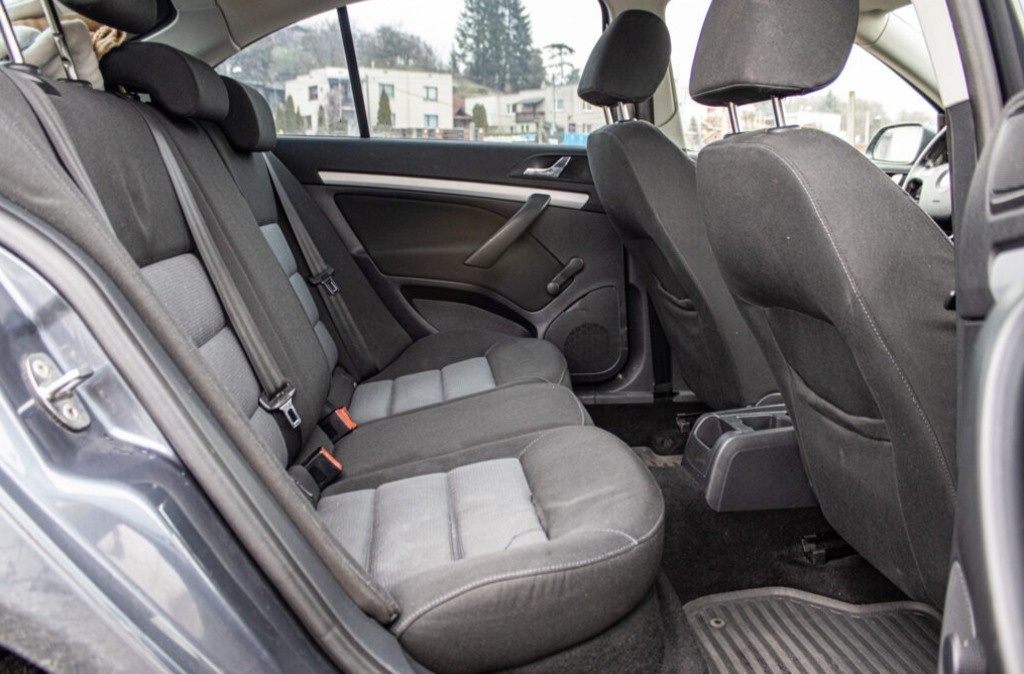 Škoda Octavia 2 z roku 2007 - 20