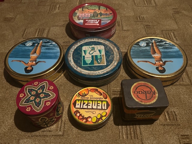 Predám retro plechovky - 20