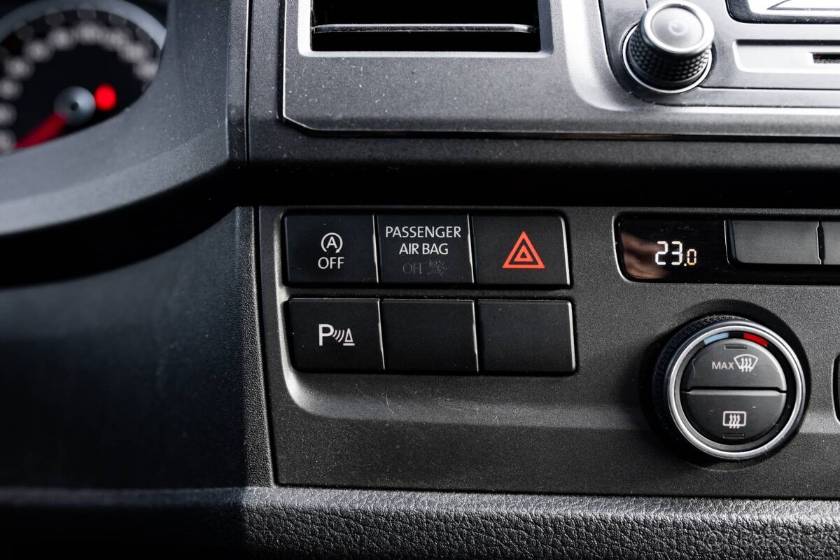 Volkswagen T6 Caravelle 2.0 TDI 150k KR Comfortline DSG - 20