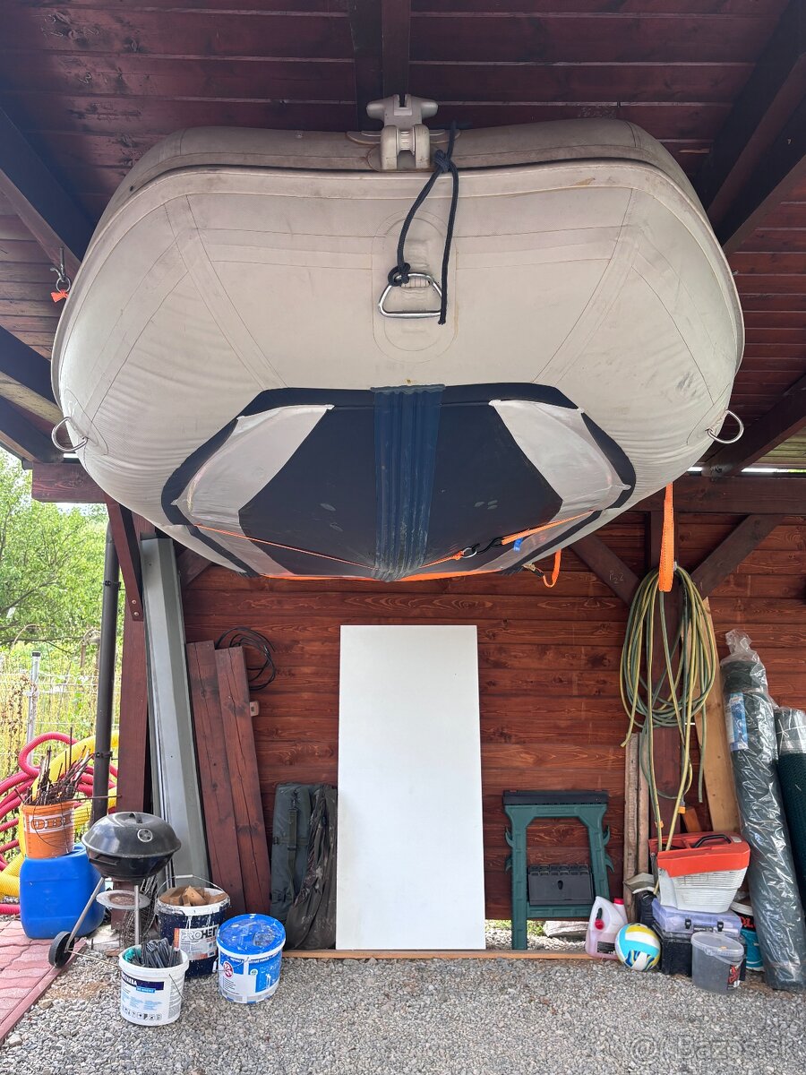 Honda Honwave 360 gumený čln s benzínovým a elektro-motorom - 20