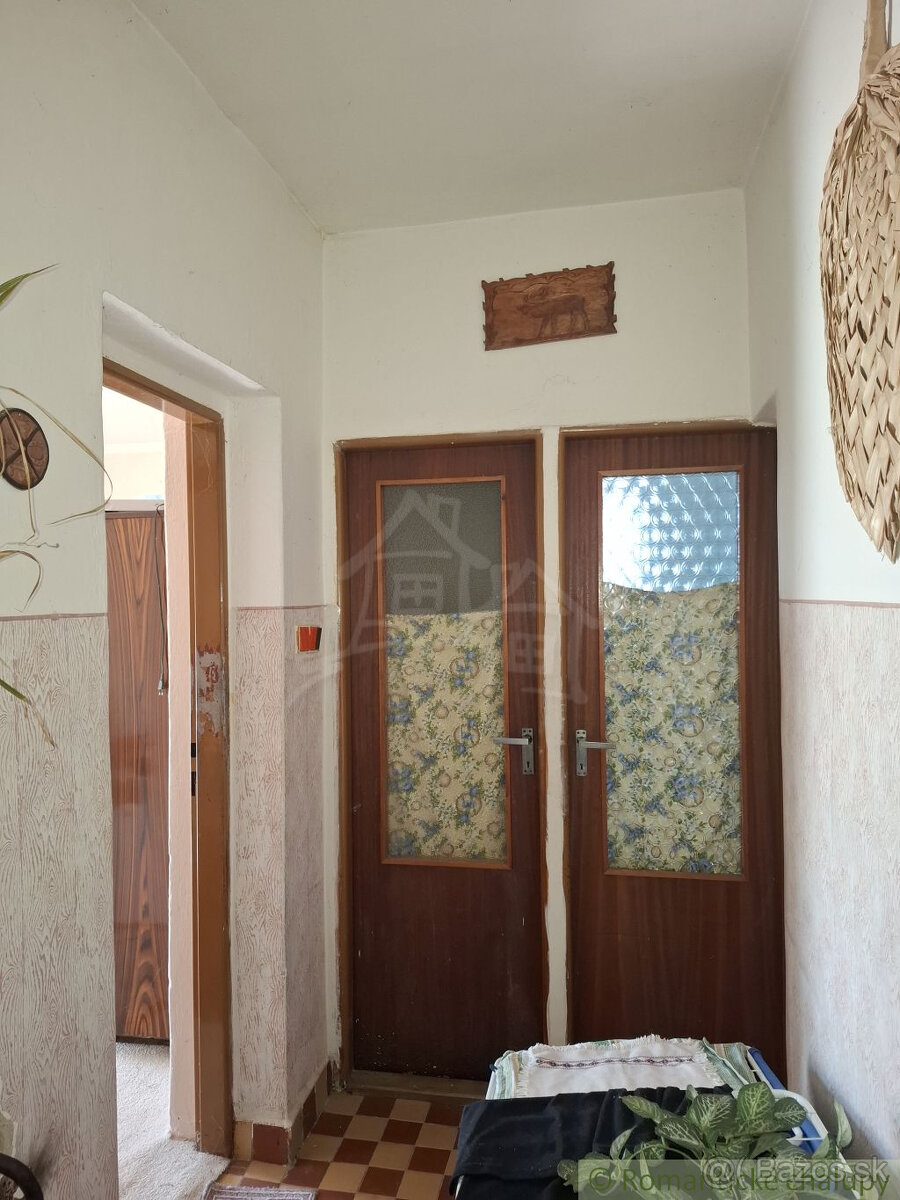 Ideálne rodinné bývanie s potenciálom v Lovinobani - 20