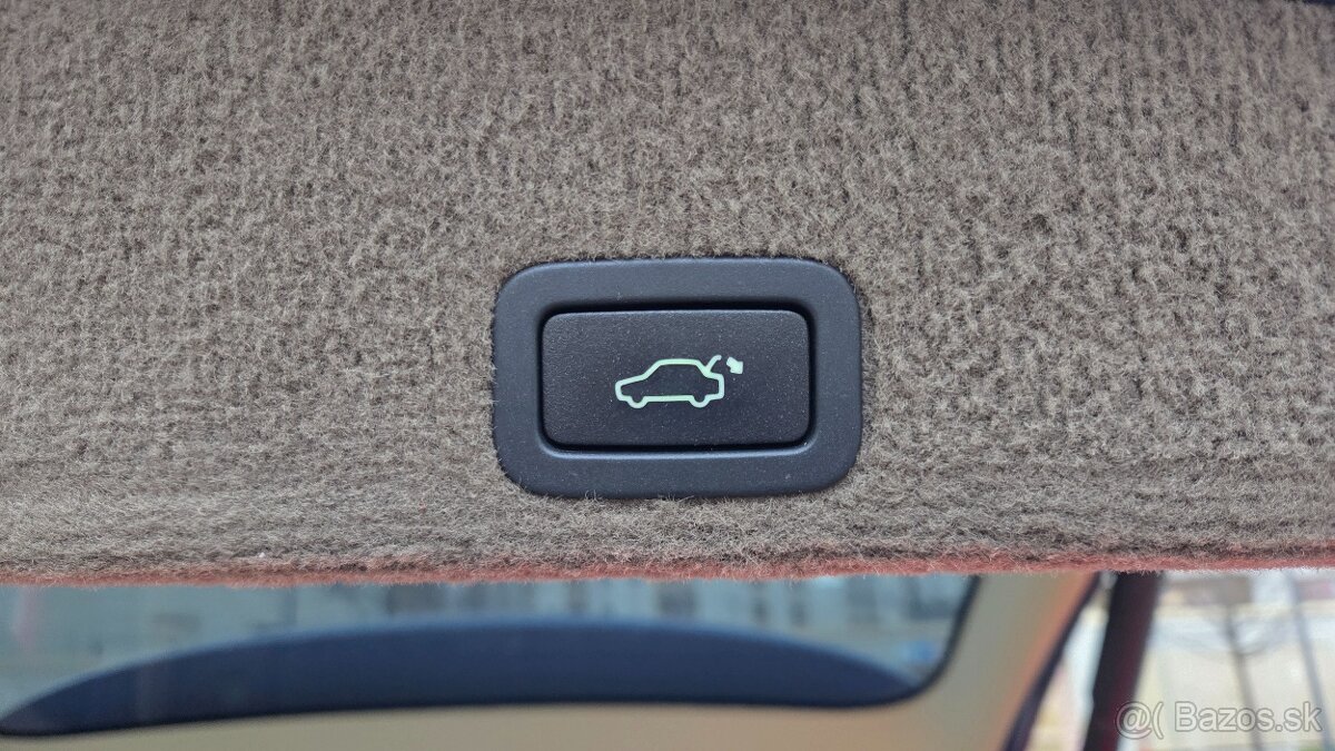 Volvo XC60 D3 - 120kW AWD Ocean Race AT - 20