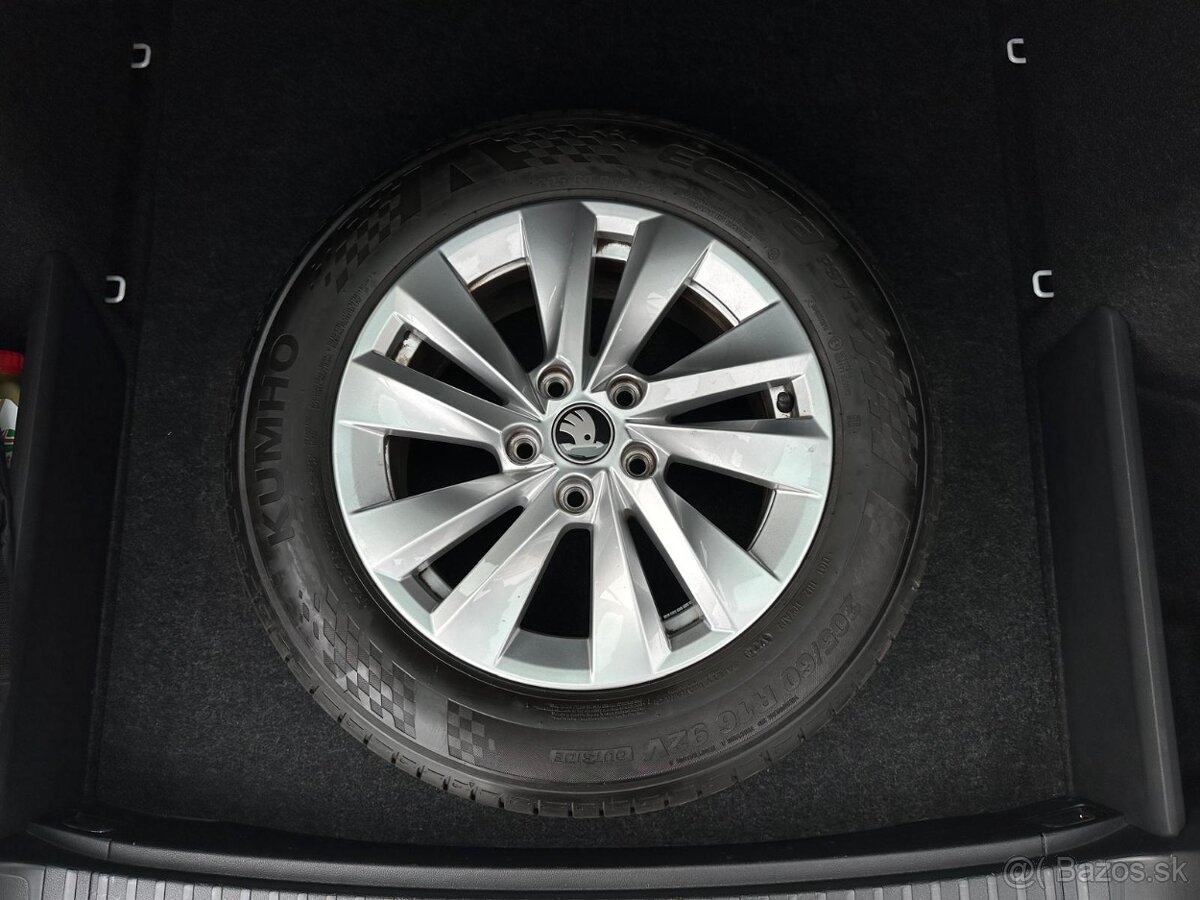 Škoda Octavia Combi Selection 2.0 TDI 85 kW 6MP - 20