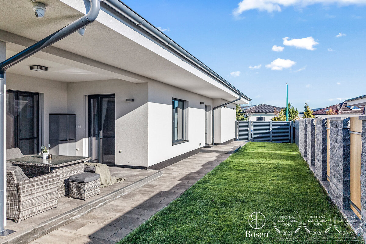 BOSEN | Šikovný rodinný domček s dušou a moderným štýlom - 20