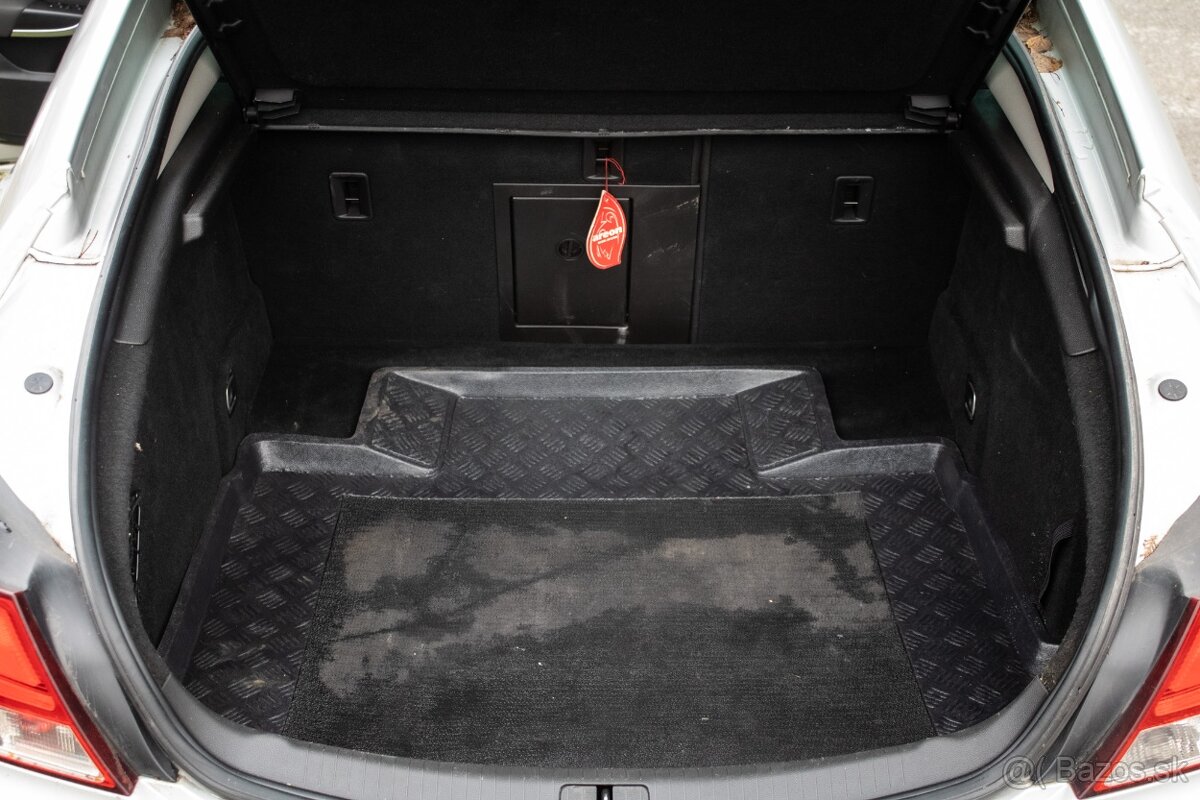 Opel Insignia 2.0 CDTI 160k Sport - 20