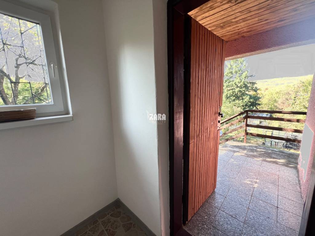 Košice - Sever, Kalvária, Račí potok III, Chata so záhradou - 20