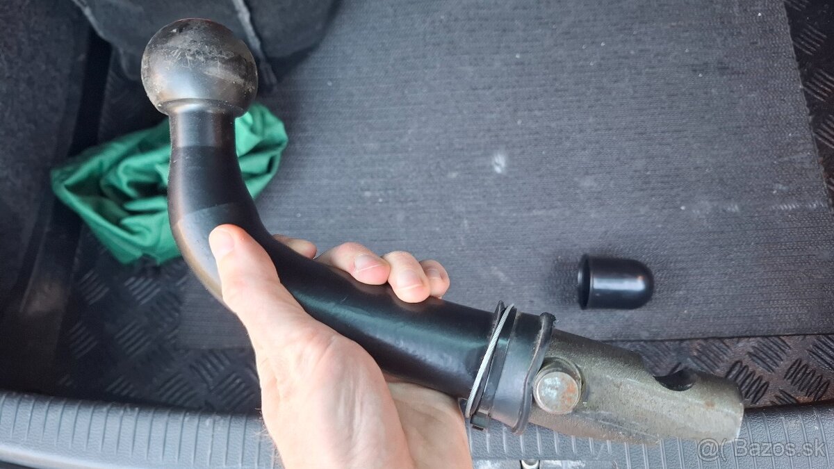 VW Golf 1.4 TSI 122k Highline 6 st. manuál - 20