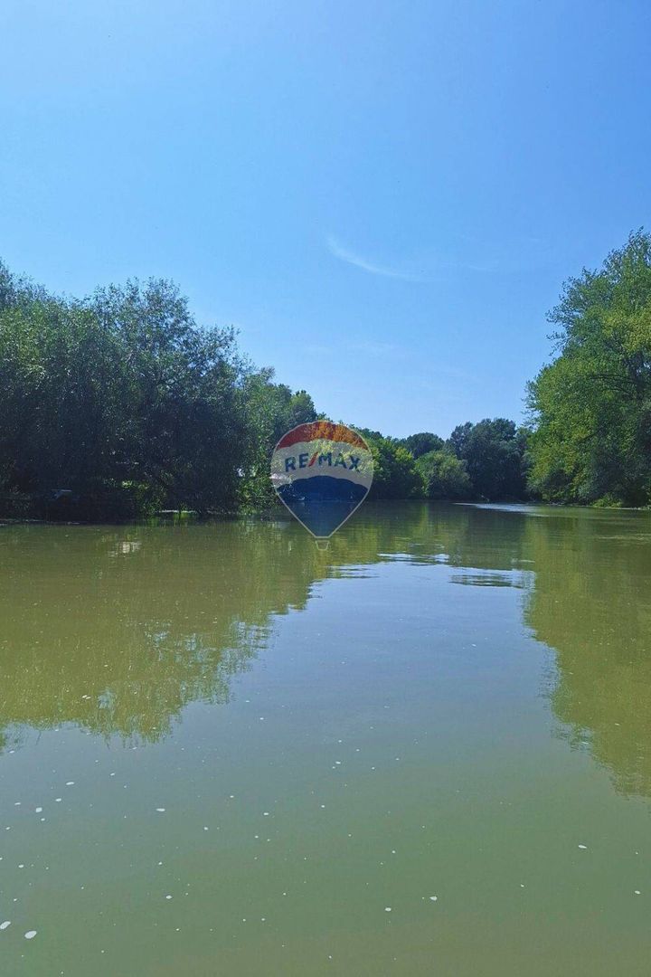 RE/MAX | Znížená cena Váš kúsok pokoja v malebnom prostr - 20