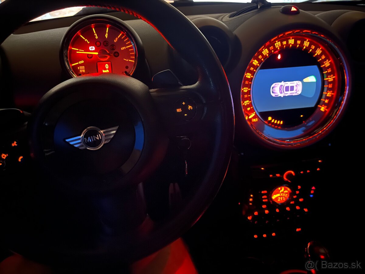 MINI Countryman SD All4 2.0d Automat - 20